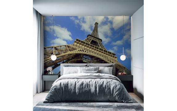 Фотообои FTL-04-00028 Эйфелева башня на фоне облаков, Париж №1