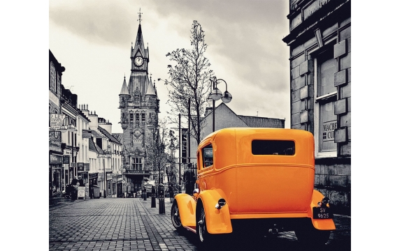 Фотообои FTX-11-00001 Улица старого города, оранжевая машина