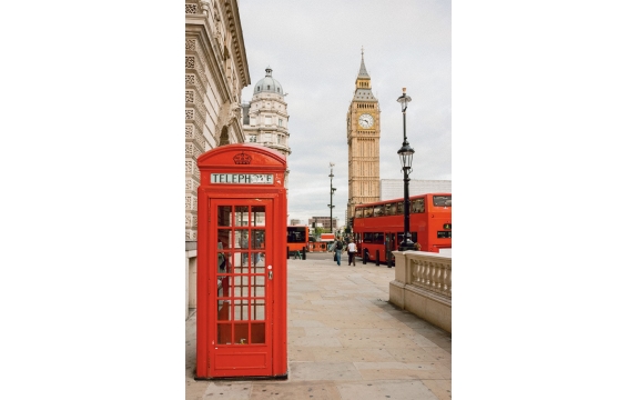 Фотообои FTP-2-04-00049 Телефонная будка в Лондоне