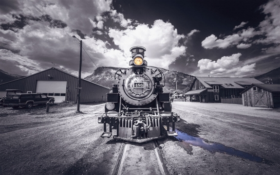 Фотообои FTXL-11-00008 Старый поезд в черно-белом