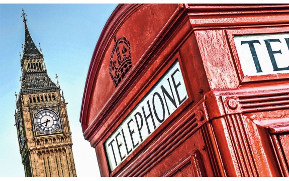 Фотообои FTP-5-02-00019 Символы Лондона: красная будка и Биг-Бен