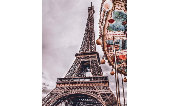 Фотообои FTVV-04-00036 Эйфелева башня и карусель в Париже