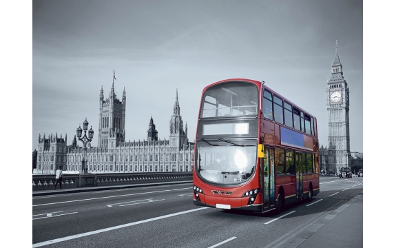 Фотообои FTP-4-11-00001 Черно-белый Лондон и красный автобус на дороге
